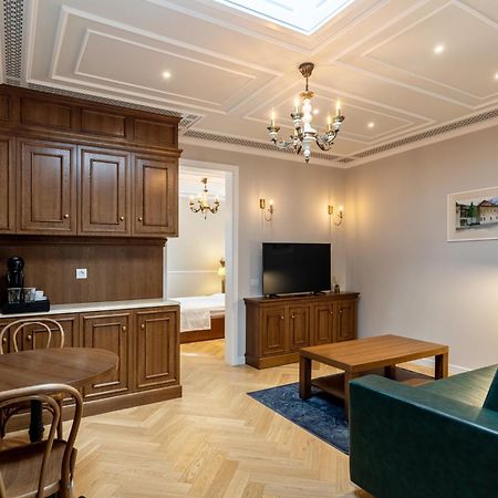 Templum Clava Hotel บูคาเรสต์ ภายนอก รูปภาพ