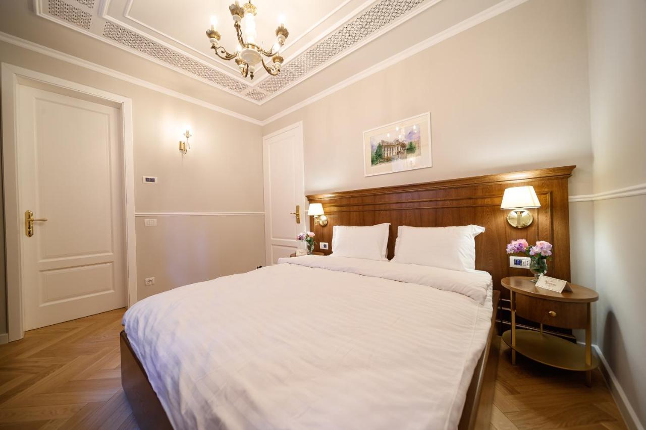Templum Clava Hotel บูคาเรสต์ ภายนอก รูปภาพ