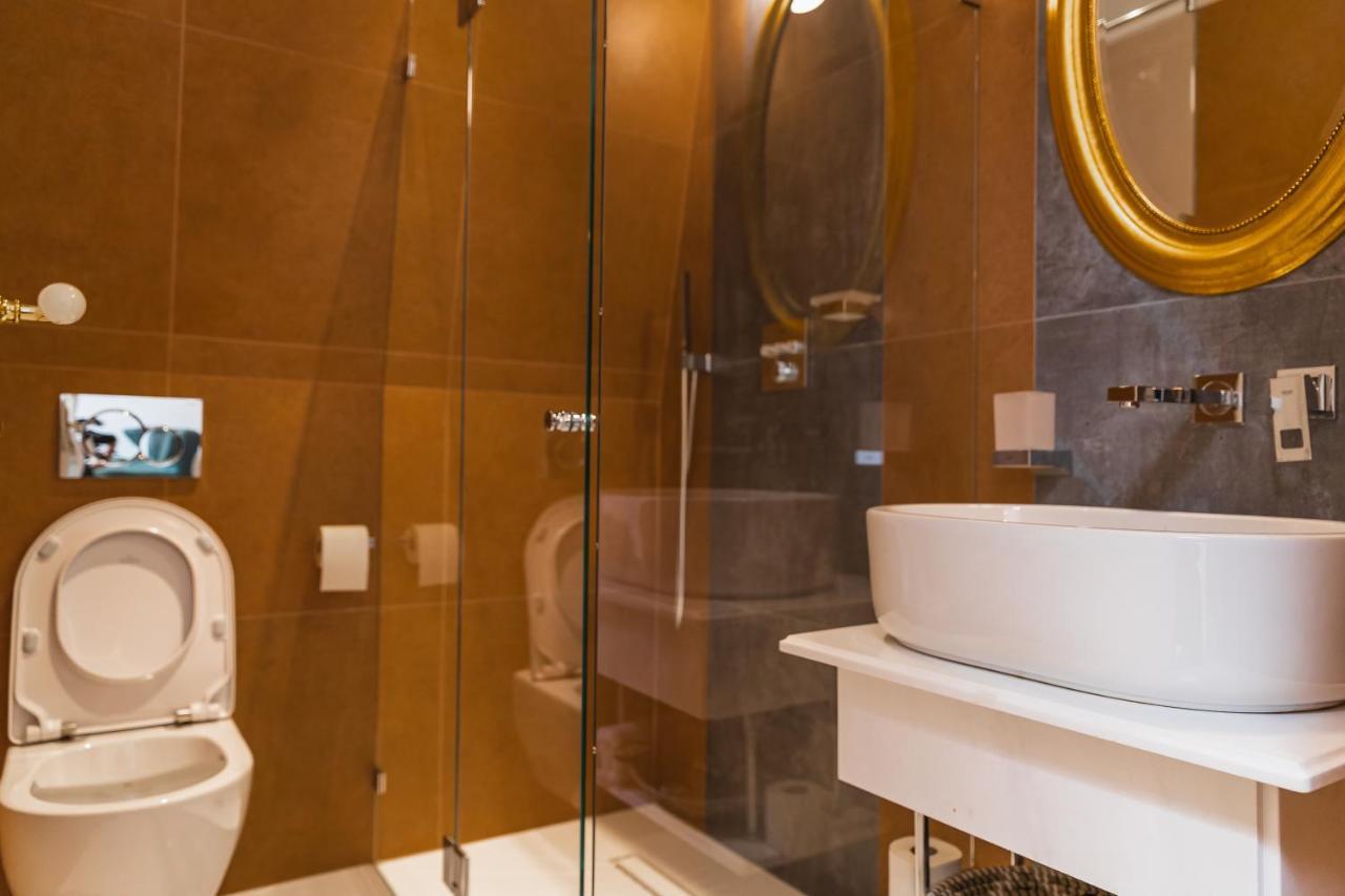 Templum Clava Hotel บูคาเรสต์ ภายนอก รูปภาพ